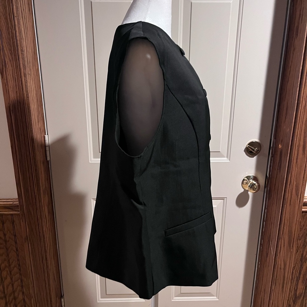 SoraVila Black Structured Vest Top V-Neck Button Front XL - Picture 4 of 7